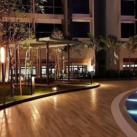 Attractive Podium View @Atlantis Apartment Malacca Room photo